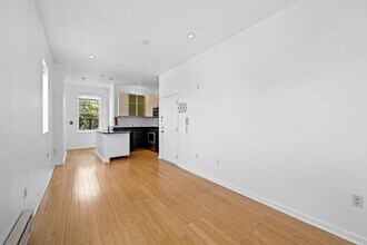 88 Brunswick St in Jersey City, NJ - Building Photo - Building Photo