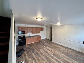 831 Walnut St, Unit #4 in Allentown, PA - Building Photo - Building Photo