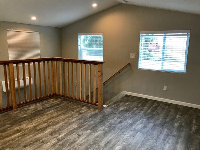 533 Rock St in Ashland, OR - Building Photo - Building Photo