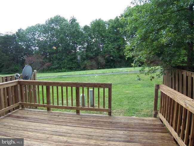 property at 10934 Mission Ridge Dr