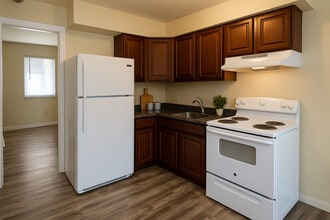 Hobart Apartments in Akron, OH - Foto de edificio - Building Photo