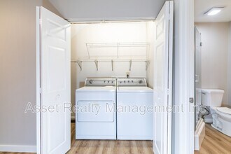 2705 Sood Rd in Knoxville, TN - Foto de edificio - Building Photo