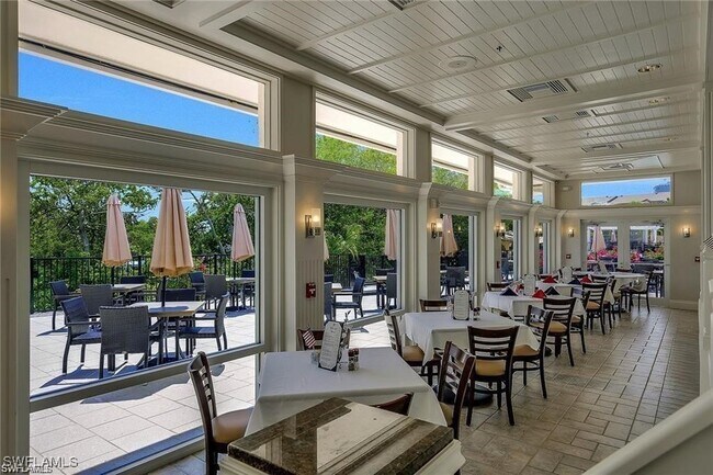 property at 528 Club Side Dr