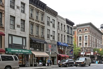 1018 Lexington Ave in New York, NY - Building Photo - Building Photo