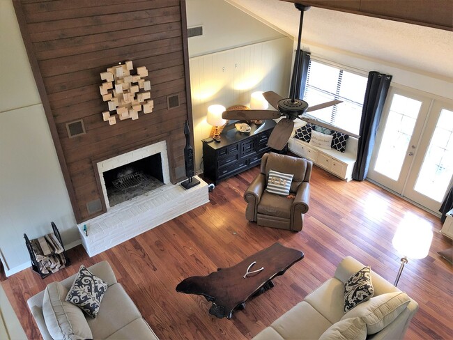 property at 1002 Chase Ln