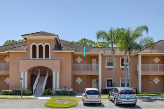 8243 Mulligan Cir in Port St. Lucie, FL - Building Photo - Building Photo