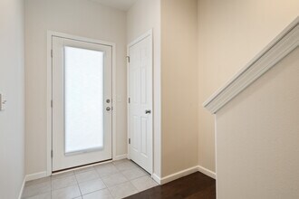 1275 Exchange St in North Liberty, IA - Building Photo - Building Photo