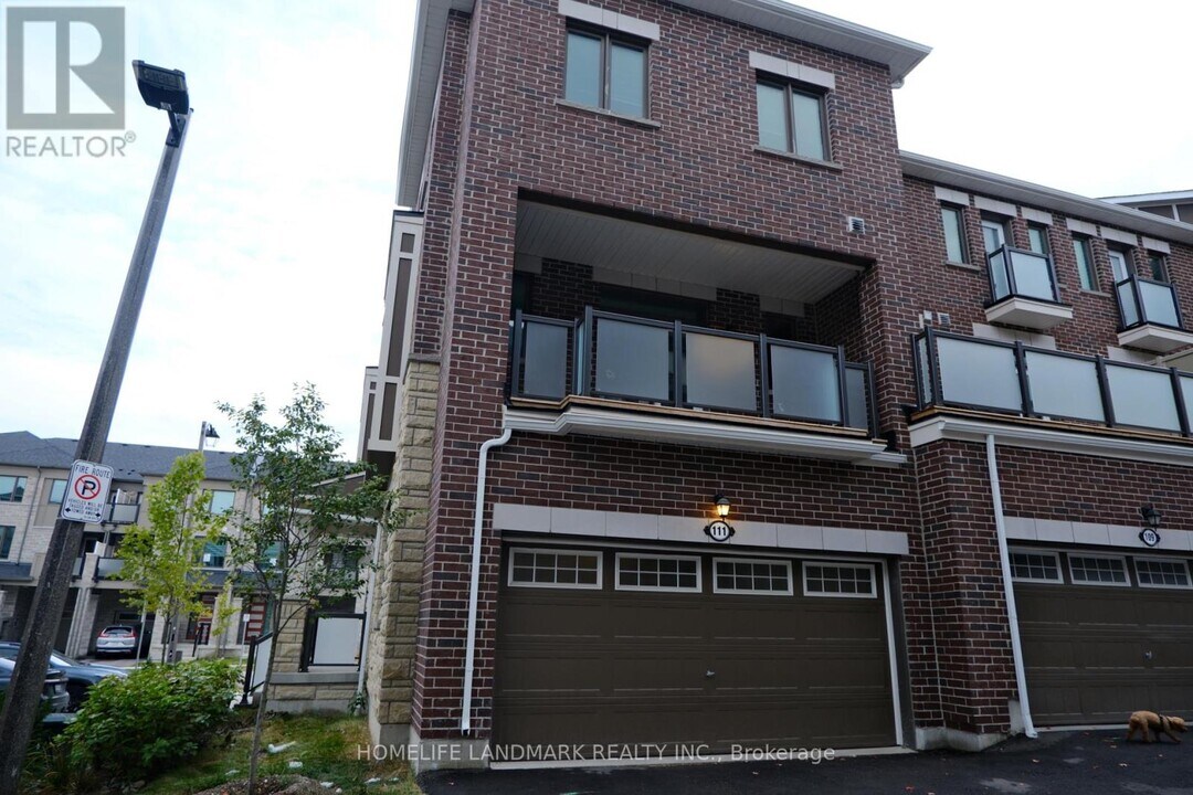 111 Thomas Frisby Jr Cres in Markham, ON - Building Photo