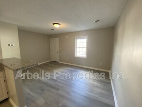 1909 Cherokee Rd in Johnson City, TN - Building Photo - Building Photo