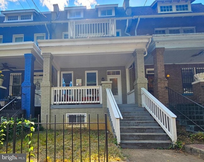 property at 1311 S St SE