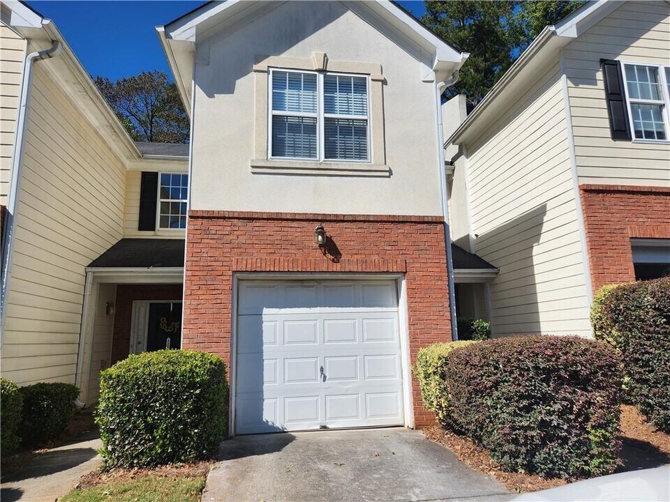 1281 Primrose View Cir NW in Lawrenceville, GA - Foto de edificio