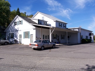 2 Station Rd in Millinocket, ME - Foto de edificio - Building Photo