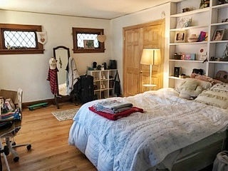 property at 3076 N Bartlett Ave