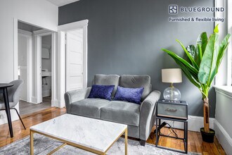 85 Myrtle St in Boston, MA - Building Photo - Building Photo