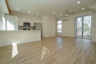 4626 N Iota Ln in Garden City, ID - Building Photo - Building Photo