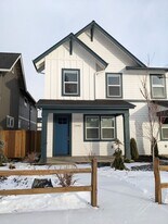 20482 Murphy Rd in Bend, OR - Building Photo