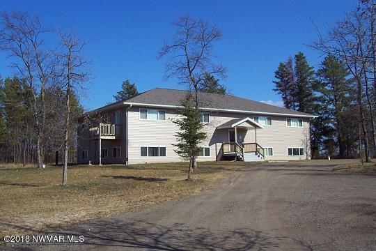 615 Center Point Ct NW, Unit 4 in Bemidji, MN - Foto de edificio
