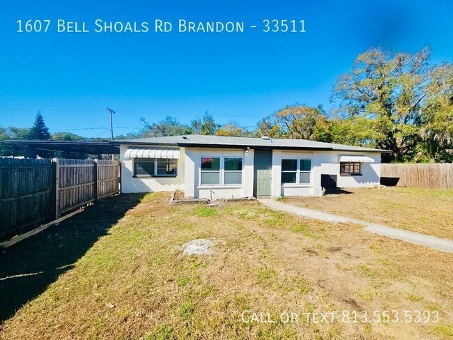 1607 Bell Shoals Rd in Brandon, FL - Building Photo - Building Photo