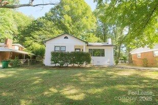 3517 Carlyle Dr in Charlotte, NC - Building Photo