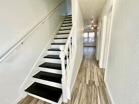 13539 Castilian Dr in Houston, TX - Building Photo
