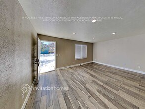 10631 Queen St in Westminster, CO - Foto de edificio - Building Photo