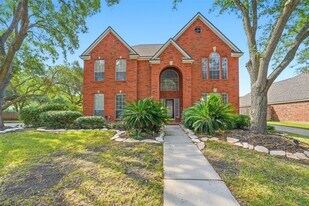 4003 Bountiful Crest Ln in Sugar Land, TX - Building Photo