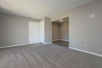 Nottingham in Murfreesboro, TN - Building Photo - Building Photo