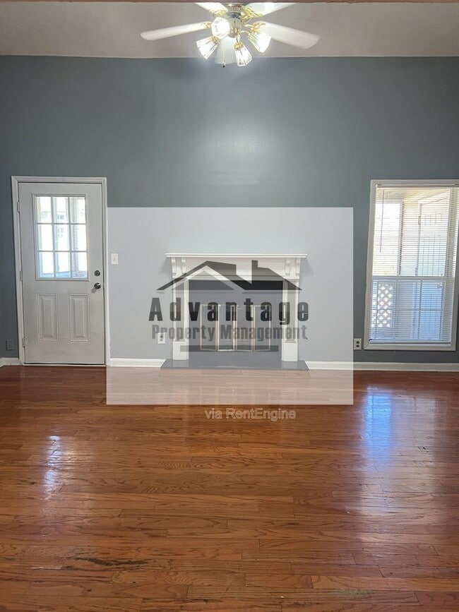 9449 Cypress Ln in Jonesboro, GA - Building Photo - Building Photo