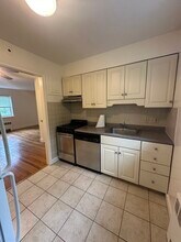 7 Charlesbank Rd in Newton, MA - Building Photo - Building Photo