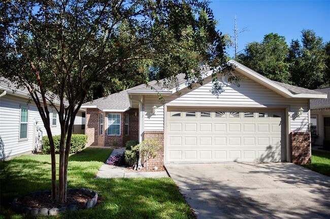 property at 4712 NW 80th Rd