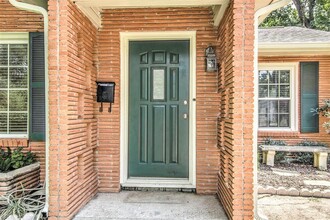 1607 Libbey Dr in Houston, TX - Building Photo - Building Photo