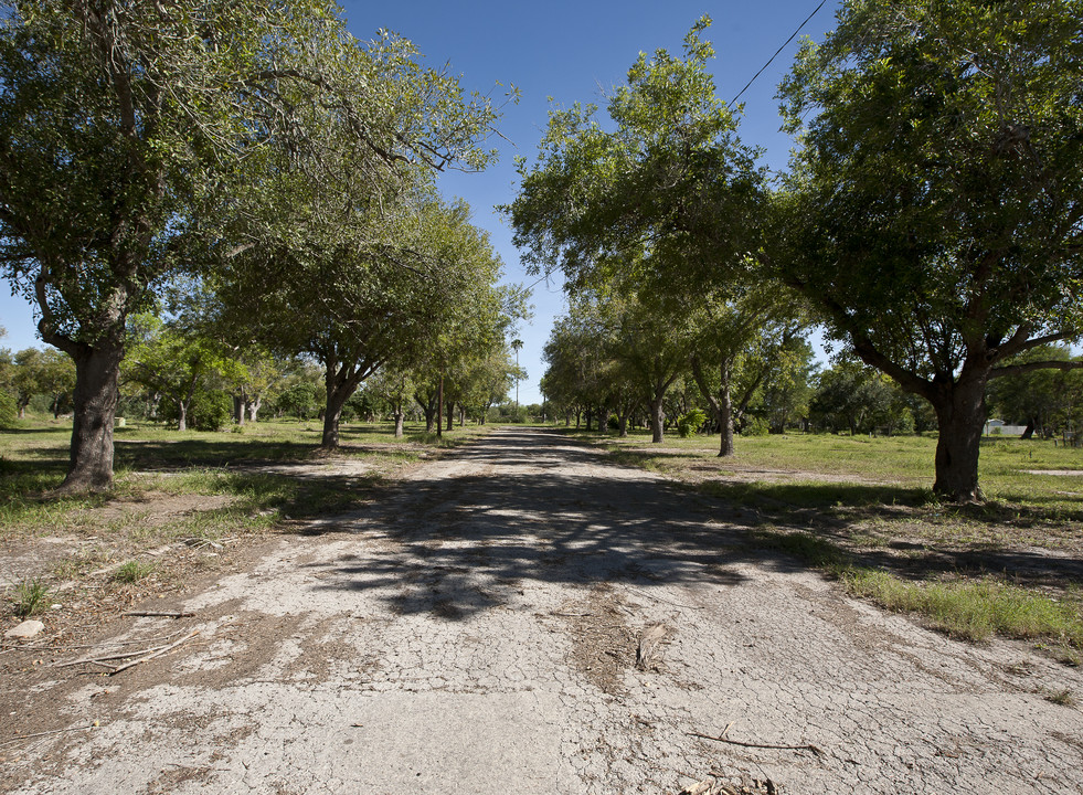 El Camino Real Mobile Home & RV Park in San Benito, TX - Building Photo