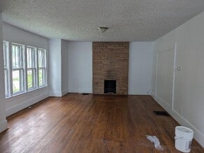 612 Pearl St in Ypsilanti, MI - Building Photo - Building Photo