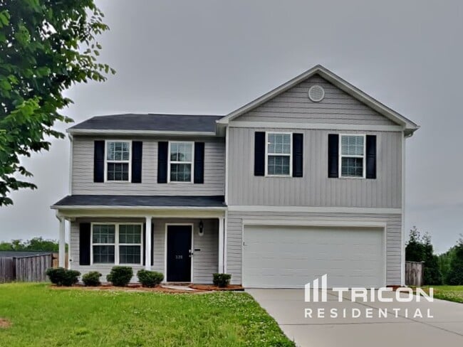 335 Thistle Downs Dr in Burlington, NC - Building Photo - Building Photo