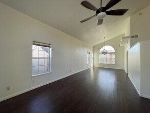 10538 Olympic St NW in Albuquerque, NM - Building Photo - Building Photo