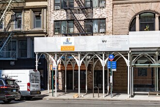 146 Fifth Ave in New York, NY - Building Photo - Building Photo