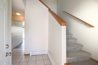 3482 Mahoney Dr, Unit 3482 Mahoney Dr in Traverse City, MI - Foto de edificio - Building Photo
