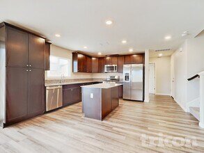 8950 Elk Ravine Dr in Reno, NV - Building Photo - Building Photo