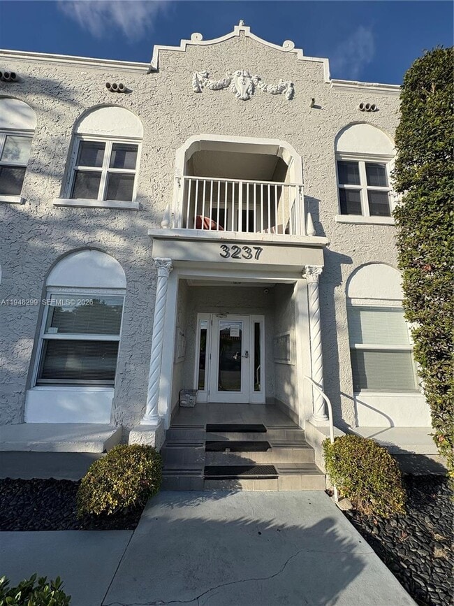 property at 3237 SW 4th St