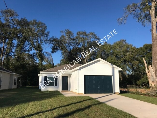 property at 714 Robinson Ave E