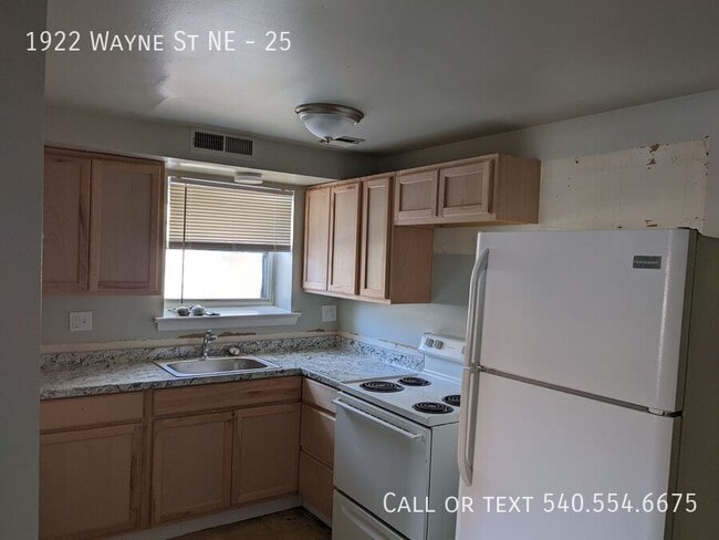 property at 1922 Wayne St NE