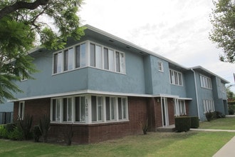 San Antonio Apartments in Long Beach, CA - Building Photo - Building Photo