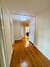 0 Grove St, Unit 11586095 in Glen Head, NY - Foto de edificio - Building Photo