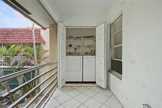 3501 Inverrary Dr in Lauderhill, FL - Building Photo - Building Photo