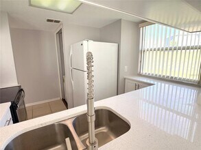 306 Mango Dr in Davenport, FL - Building Photo - Building Photo