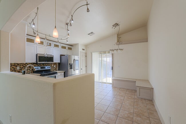 43749 W Magnolia Rd in Maricopa, AZ - Building Photo - Building Photo