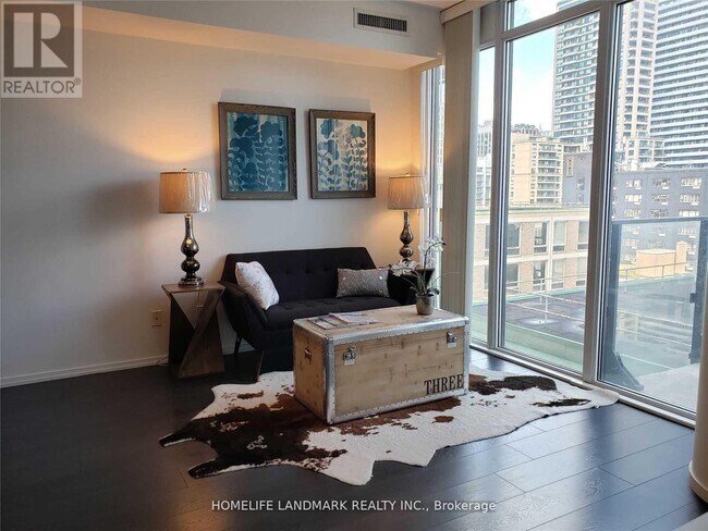 75 St Nicholas St in Toronto, ON - Building Photo - Building Photo