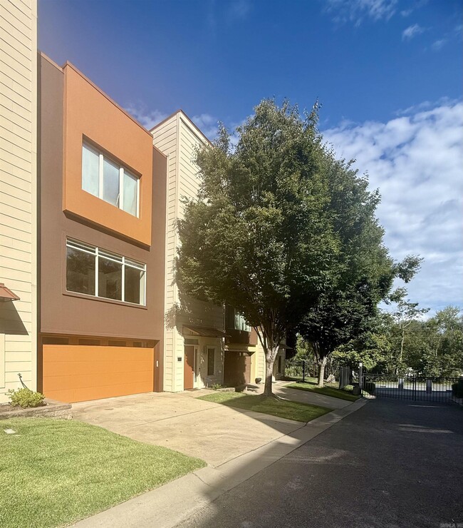 110 Vertical Lofts Dr in Little Rock, AR - Building Photo - Building Photo