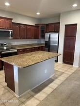 2555 E Robb Ln in Phoenix, AZ - Building Photo - Building Photo