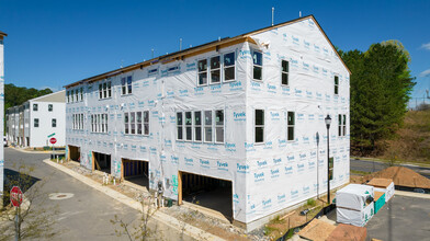 Parc at Leesville in Raleigh, NC - Building Photo - Building Photo